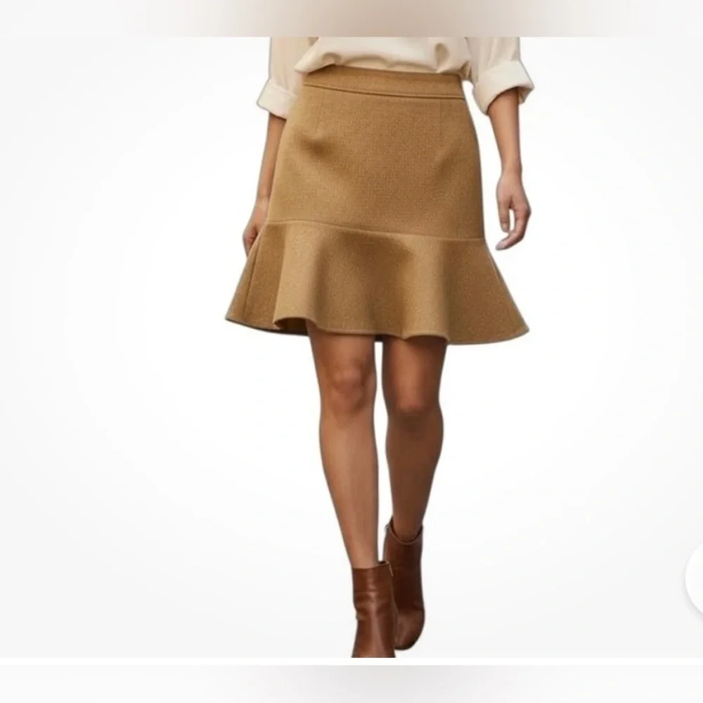 Gap Women's Vintage Wool Trumpet Skirt Size 16 Tan Camel Y2K A-Line Above knee